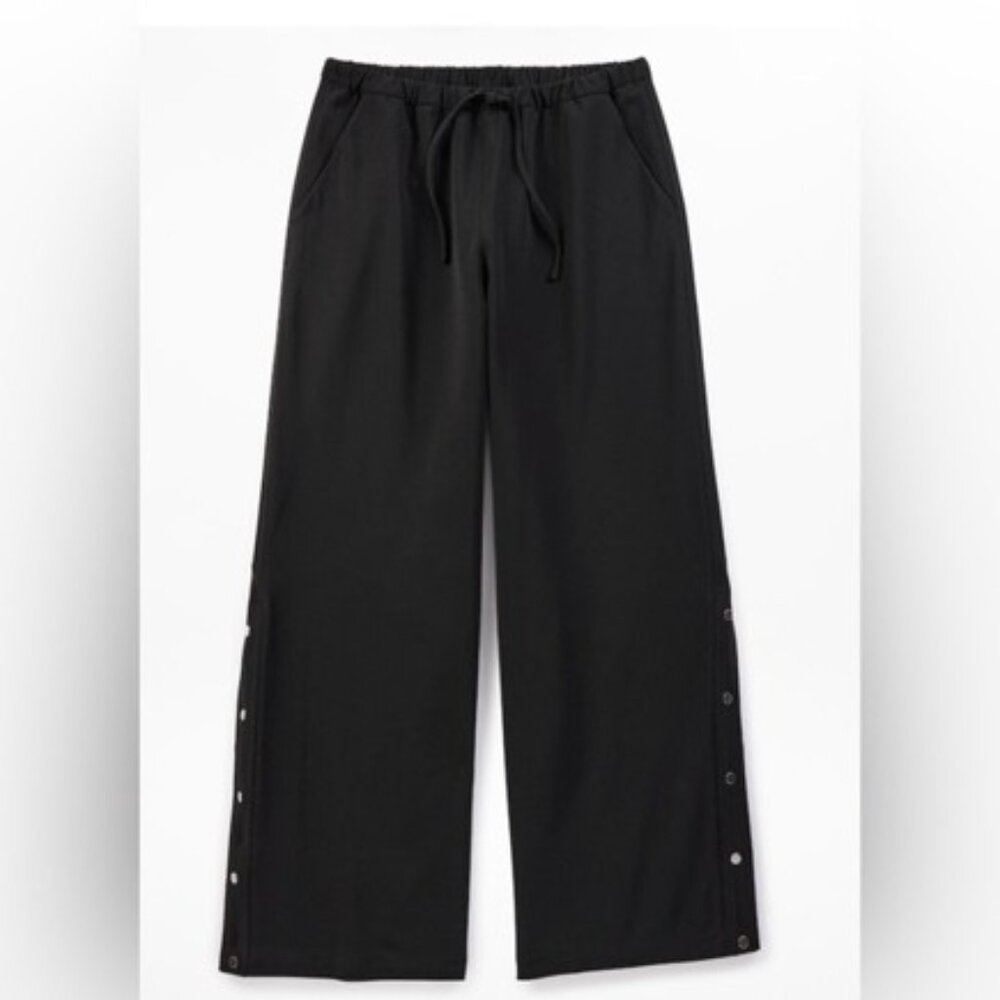 MVP Mid Rise Snap Pant- - XSP or XS Petite - Black